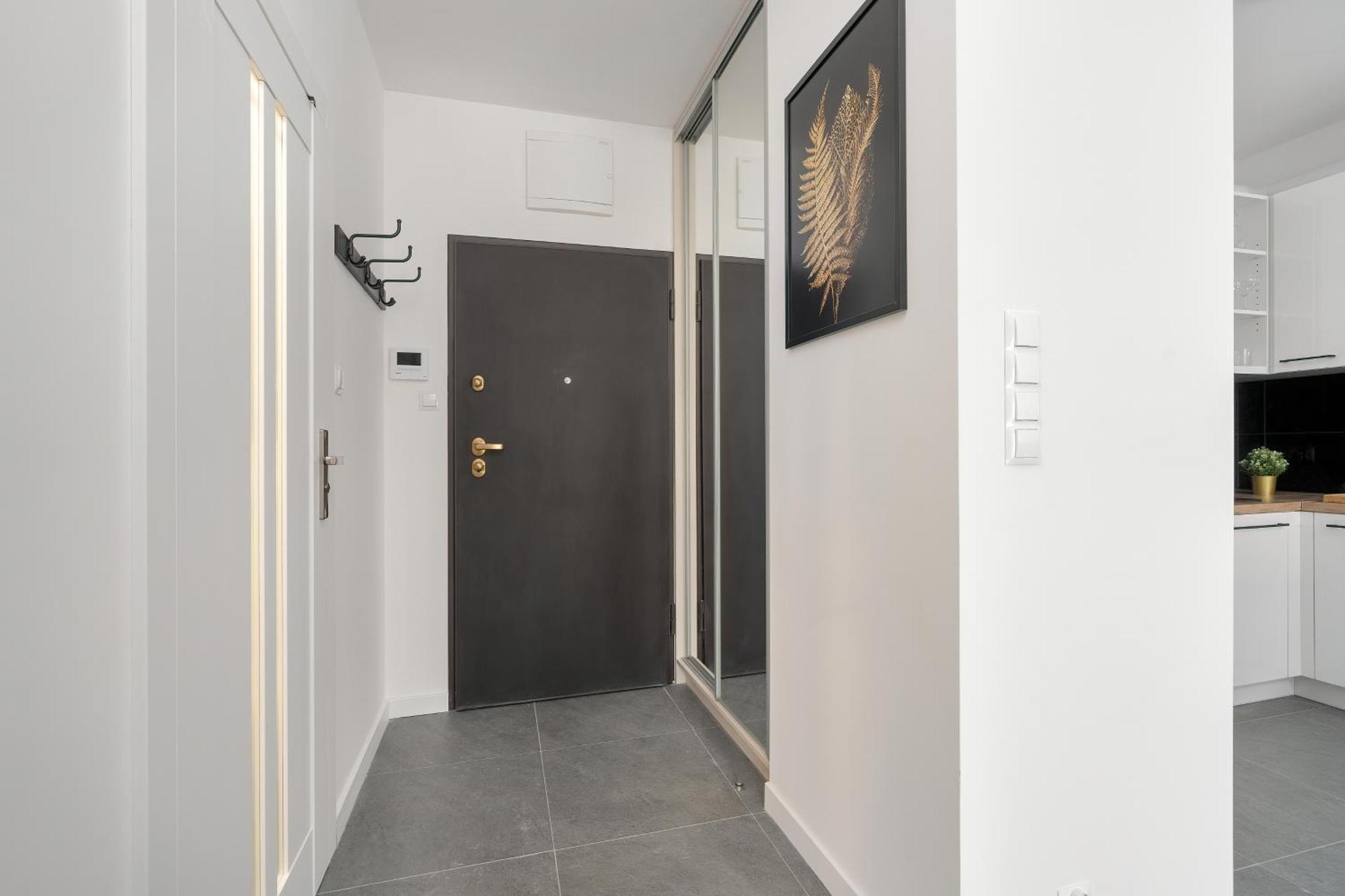 City Center Apartments With Gym & Free Garage Poznan By Noclegi Renters Экстерьер фото
