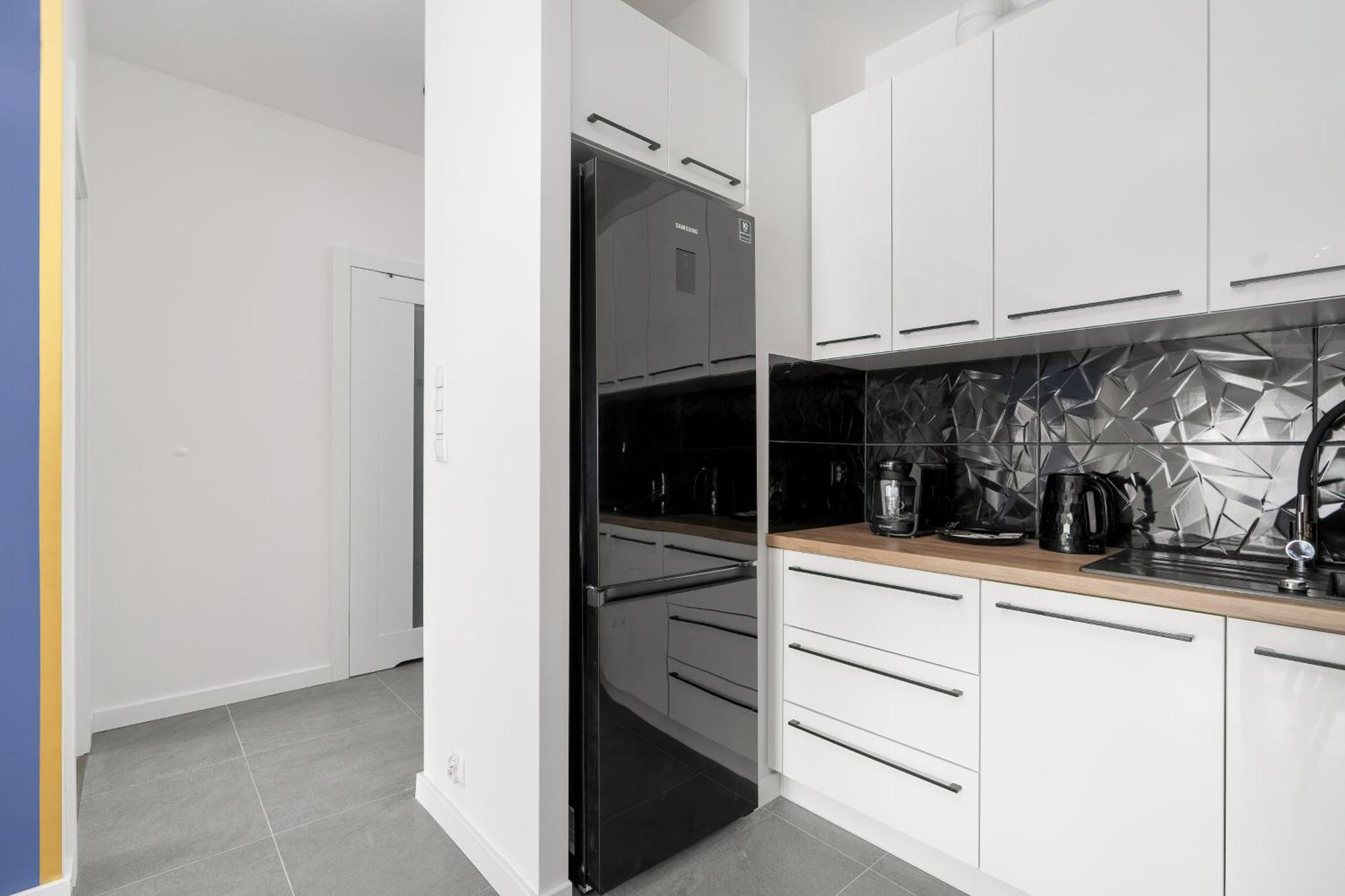City Center Apartments With Gym & Free Garage Poznan By Noclegi Renters Экстерьер фото