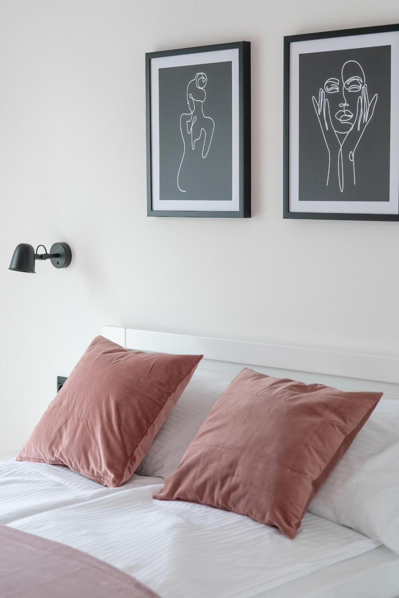 City Center Apartments With Gym & Free Garage Poznan By Noclegi Renters Экстерьер фото