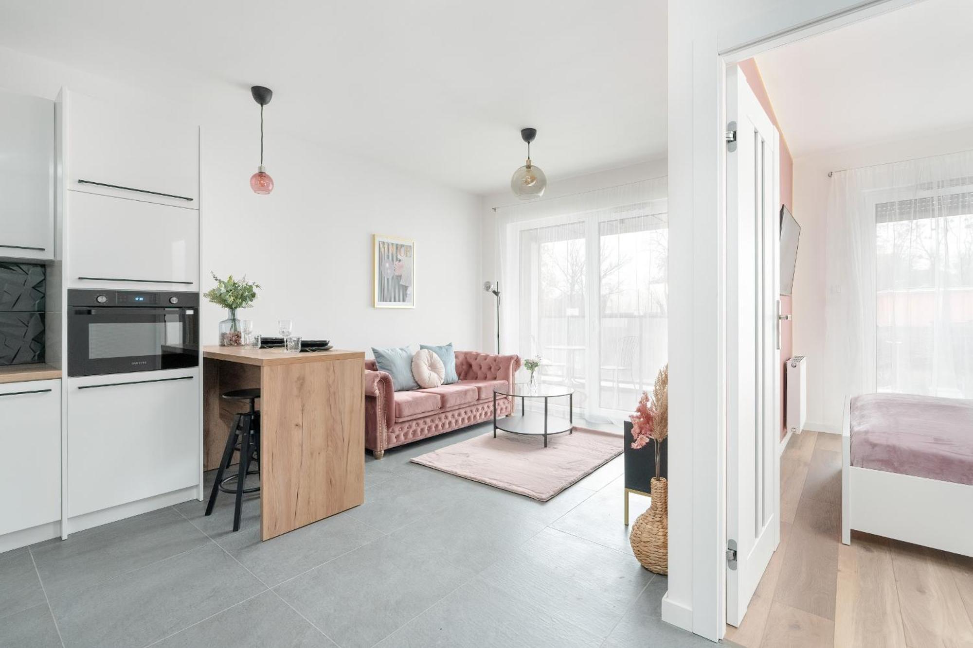 City Center Apartments With Gym & Free Garage Poznan By Noclegi Renters Экстерьер фото